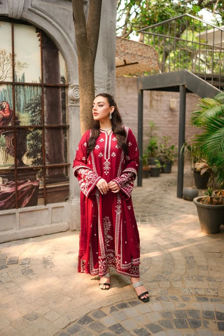 Aneelas Stitched Dhanak Emb 3pc Emb Chiffon Duppata V737
